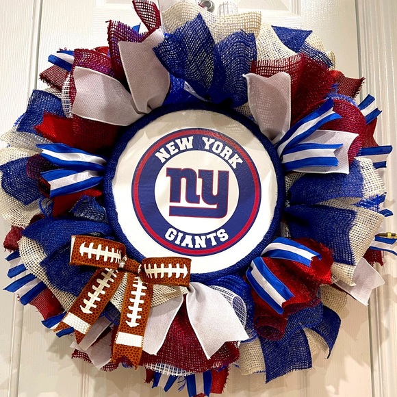NY GIANTS Wreath, FOOTBALL Wreath, New York Giants, Giants FOOTBALL Decor, NFL - Picture 1 of 5